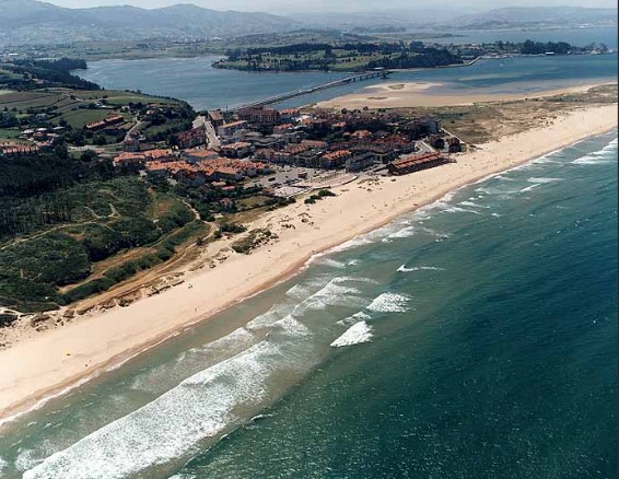 Lee más sobre el artículo Vacaciones a pie de playa en Somo