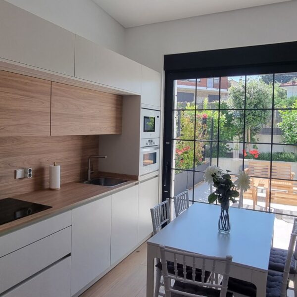 Cocina con salida a terraza